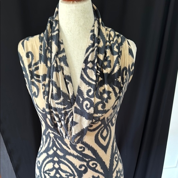 Cosmo*L Elegant Patterned Stretchy Dress, Med - Picture 9 of 11